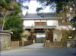 �K������